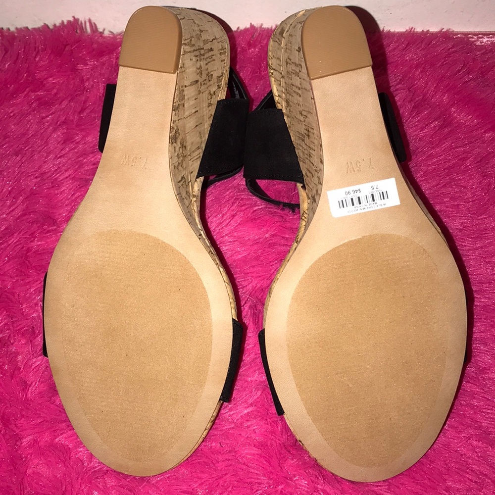 Torrid Mini Wedge Sandals - Picture 6 of 7